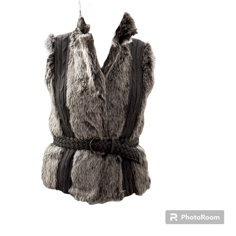 Xoxo faux fur vest in size L brand new with tag